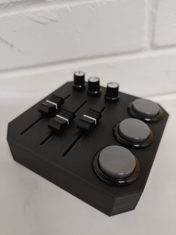 a beautiful bespoke midi box